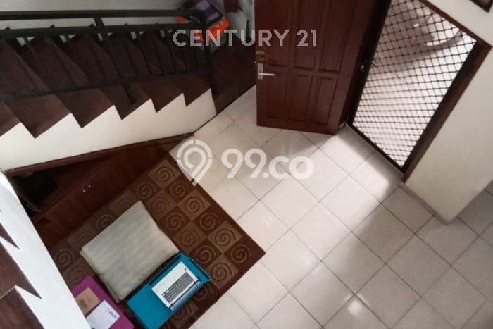 Jual Rumah Favorit Siap Huni LB 140m2 di Karawaci, Tangerang Jual Rumah Favorit Siap Huni LB 140m2 di Karawaci, Tangerang