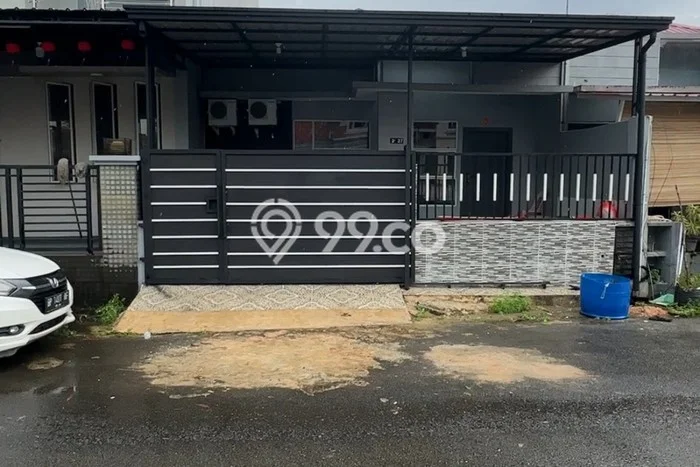 Jual Rumah Strategis Bagus Punya 2 KT di Batam Centre Batam SHM Jual Rumah Strategis Bagus Punya 2 KT di Batam Centre Batam SHM