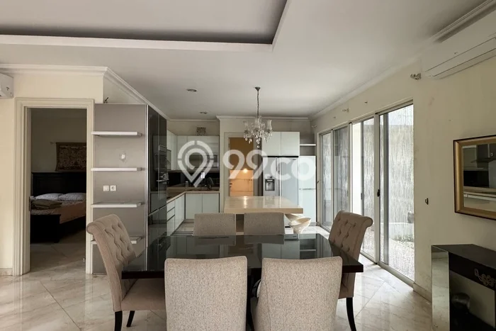 Disewakan! Rumah 4 Kamar Tidur &
3 Kamar Mandi di Lippo Karawaci, Tangerang Disewakan! Rumah 4 Kamar Tidur &
3 Kamar Mandi di Lippo Karawaci, Tangerang