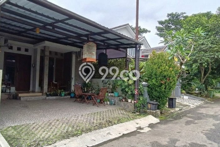 Dijual Hunian Rumah Terawat 3 Kamar di Bintaro, Jakarta Selatan Dijual Hunian Rumah Terawat 3 Kamar di Bintaro, Jakarta Selatan