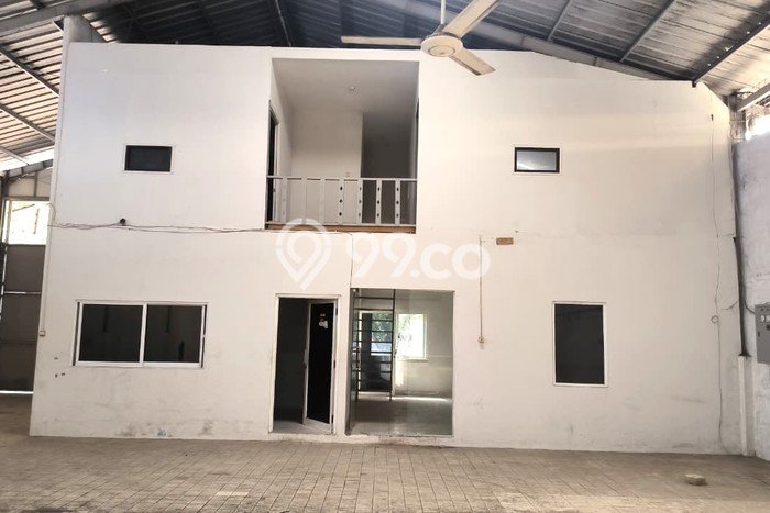 LOKASI STRATEGIS! Gudang Disewakan di Cipondoh, Luas 800m², Kawasan Ramai LOKASI STRATEGIS! Gudang Disewakan di Cipondoh, Luas 800m², Kawasan Ramai