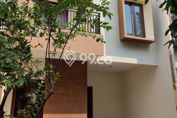 Rumah Bagus Siap Pakai Di Kebayoran Lama Luas 150m2 Lokasi Strategis Rumah Bagus Siap Pakai Di Kebayoran Lama Luas 150m2 Lokasi Strategis