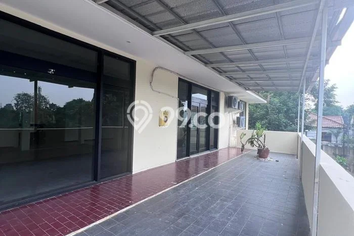 Disewakan Rumah Modern di Mampang Prapatan Harga Rp 1 Miliar/ Tahun Disewakan Rumah Modern di Mampang Prapatan Harga Rp 1 Miliar/ Tahun