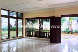 Rumah Bagus Disewakan di Kemang, Jakarta Selatan LT 1400m2, LB 750m2 Rumah Bagus Disewakan di Kemang, Jakarta Selatan LT 1400m2, LB 750m2