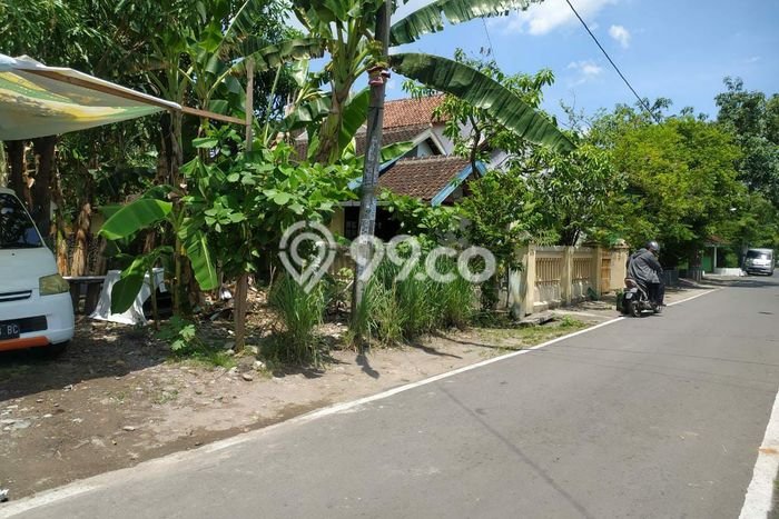 Tanah Strategis Dijual di Banjarsari Surakarta 310m2 Tanah Strategis Dijual di Banjarsari Surakarta 310m2