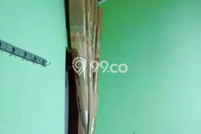 Disewakan! Rumah 5 Kamar Tidur &
2 Kamar Mandi di Kartosuro, Sukoharjo Disewakan! Rumah 5 Kamar Tidur &
2 Kamar Mandi di Kartosuro, Sukoharjo