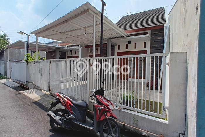 Disewakan Cepat Rumah Kondisi Baik di Kawasan Laweyan, Surakarta Disewakan Cepat Rumah Kondisi Baik di Kawasan Laweyan, Surakarta