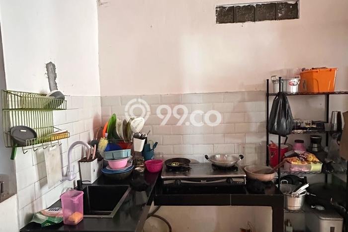 Ruko Dijual di Prime Area Jakarta Timur Luas 171m2 Ruko Dijual di Prime Area Jakarta Timur Luas 171m2