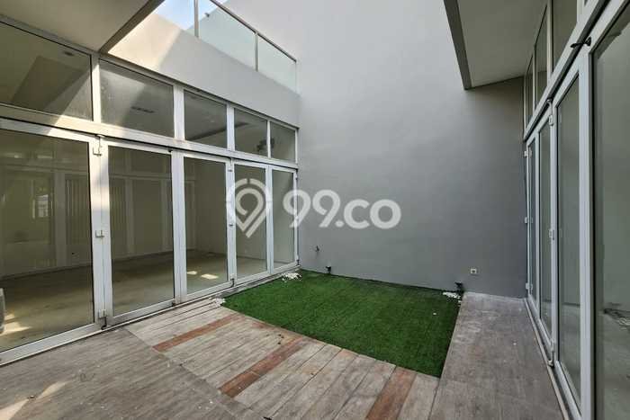 Hunian Elit LB 560m2 Siap Huni Desain Elegan di Citra Garden, Jakarta Barat Hunian Elit LB 560m2 Siap Huni Desain Elegan di Citra Garden, Jakarta Barat