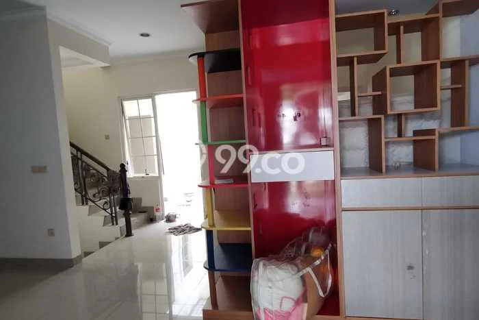 Rumah Elit LB 200m2 Siap Huni Desain Elegan di Green Lake City, Jakarta Barat Rumah Elit LB 200m2 Siap Huni Desain Elegan di Green Lake City, Jakarta Barat