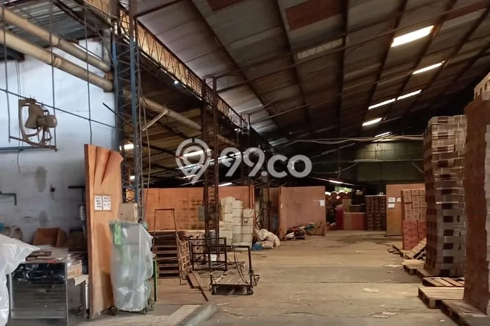 Unit Gudang disewakan di Pinang Tangerang dengan LT 6500m2 / LB 4000m2 Unit Gudang disewakan di Pinang Tangerang dengan LT 6500m2 / LB 4000m2