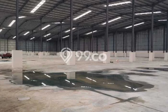 Gudang Disewakan Cepat di Sepatan Tangerang LB 12240m2 Gudang Disewakan Cepat di Sepatan Tangerang LB 12240m2