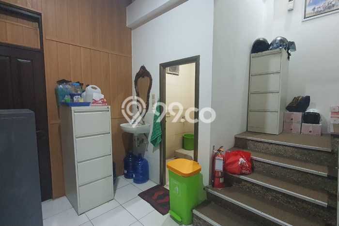 Ruko Premium di Kuta, Luas 225m², Kawasan Komersial Ruko Premium di Kuta, Luas 225m², Kawasan Komersial
