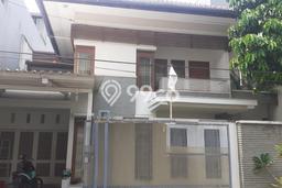 Dijual Rumah Mewah Exclusive di Kebayoran Baru, Jakarta Selatan Dijual Rumah Mewah Exclusive di Kebayoran Baru, Jakarta Selatan