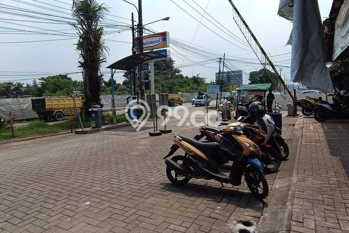 Disewakan Ruko 2 lantai dipinggir jalan dilingkungan yg sdh rame di Serpong Garden 1 Cisauk Disewakan Ruko 2 lantai dipinggir jalan dilingkungan yg sdh rame di Serpong Garden 1 Cisauk