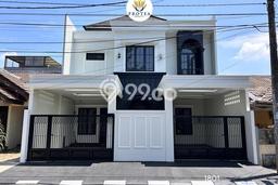 Rumah Luxury Modern Tanpa Renovasi di BSD Nusaloka Tangerang Rumah Luxury Modern Tanpa Renovasi di BSD Nusaloka Tangerang