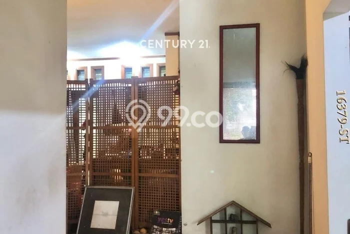Hunian Elit LB 302m2 Siap Pakai Desain Elegan di Sektor 6 - Bintaro, Tangerang Selatan Hunian Elit LB 302m2 Siap Pakai Desain Elegan di Sektor 6 - Bintaro, Tangerang Selatan