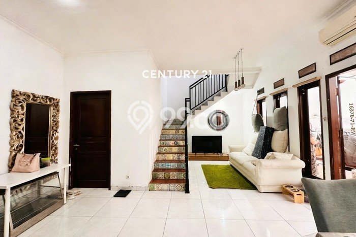 Dijual Rumah 3 Kamar Lokasi Ideal Bagus dan Strategis di Ciputat Dijual Rumah 3 Kamar Lokasi Ideal Bagus dan Strategis di Ciputat