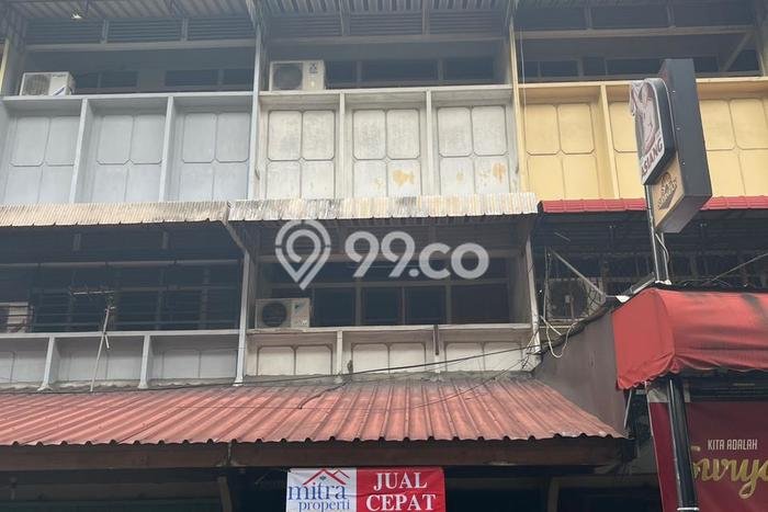 Lokasi Strategis! Dijual Ruko Bisnis di Pontianak Selatan, Pontianak Kondisi Baik Lokasi Strategis! Dijual Ruko Bisnis di Pontianak Selatan, Pontianak Kondisi Baik