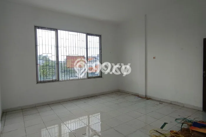 LOKASI SUPER STRATEGIS! Ruko Kawasan Sedati, Luas 120m2m², Area Komersial LOKASI SUPER STRATEGIS! Ruko Kawasan Sedati, Luas 120m2m², Area Komersial