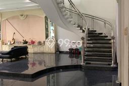 Dijual Rumah Mewah Megah Dengan View Eksklusif di Pluit, Jakarta Utara Dijual Rumah Mewah Megah Dengan View Eksklusif di Pluit, Jakarta Utara