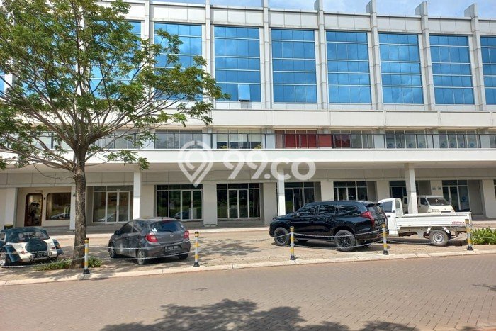 Ruko untuk Disewa di Pusat Jakarta Utara Luas Bangunan 300m2 Ruko untuk Disewa di Pusat Jakarta Utara Luas Bangunan 300m2