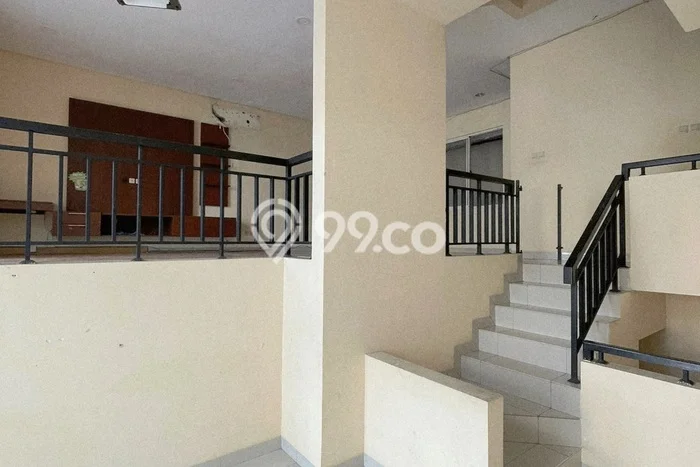 Rumah sewa siap huni 4 KT di Pantai Indah Kapuk, Jakarta Utara Rumah sewa siap huni 4 KT di Pantai Indah Kapuk, Jakarta Utara