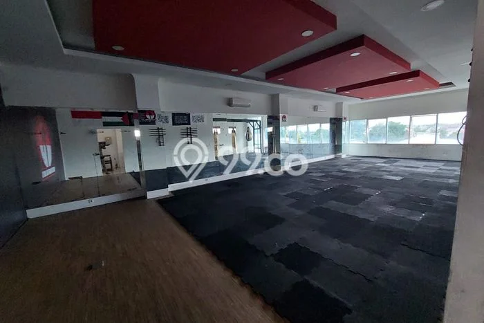 Disewakan Ruko di Antapani Bandung LT 234m2, LB 600m2 Disewakan Ruko di Antapani Bandung LT 234m2, LB 600m2