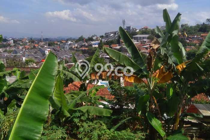 Dijual Hunian Rumah Terawat 2 KT di Cicaheum, Bandung Dijual Hunian Rumah Terawat 2 KT di Cicaheum, Bandung