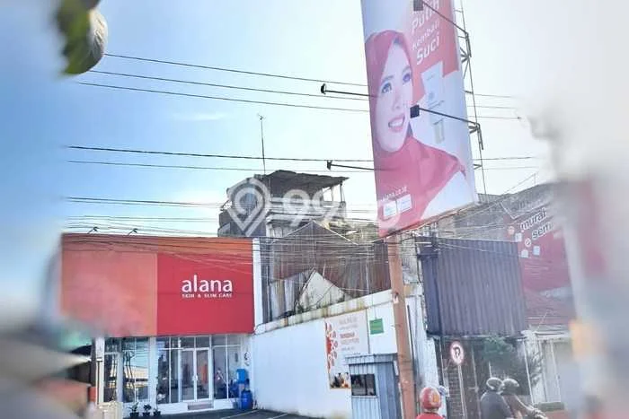 Ruko disewakan di Cimahi Tengah Cimahi dengan luas bangunan 450m2 Ruko disewakan di Cimahi Tengah Cimahi dengan luas bangunan 450m2