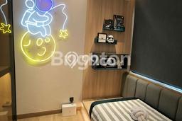 For Sale! Luxury House LT 98m2 Desain Modern di BSD City For Sale! Luxury House LT 98m2 Desain Modern di BSD City