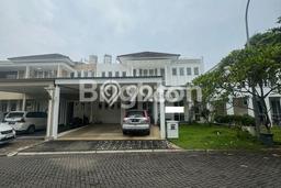 Hunian Elit LB 300m2 Siap Huni Desain Elegan di BSD City, Tangerang Hunian Elit LB 300m2 Siap Huni Desain Elegan di BSD City, Tangerang