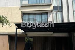 Rumah Luxury Modern Tanpa Renovasi di BSD City Tangerang Rumah Luxury Modern Tanpa Renovasi di BSD City Tangerang