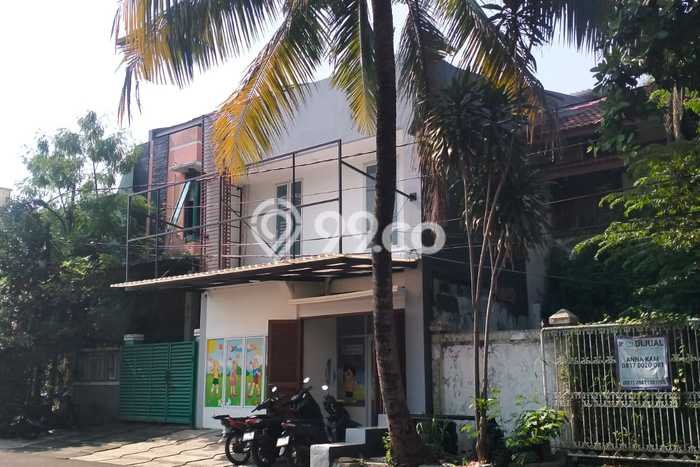 Unit Kantor Tersedia di Puri Indah Spesifikasi LB 180m2 Unit Kantor Tersedia di Puri Indah Spesifikasi LB 180m2