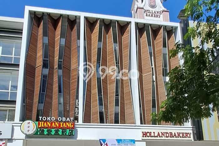 Unit Ruko Dijual di Rungkut Surabaya Luas Tanah 105m2, Luas Bangunan 90m2 Unit Ruko Dijual di Rungkut Surabaya Luas Tanah 105m2, Luas Bangunan 90m2