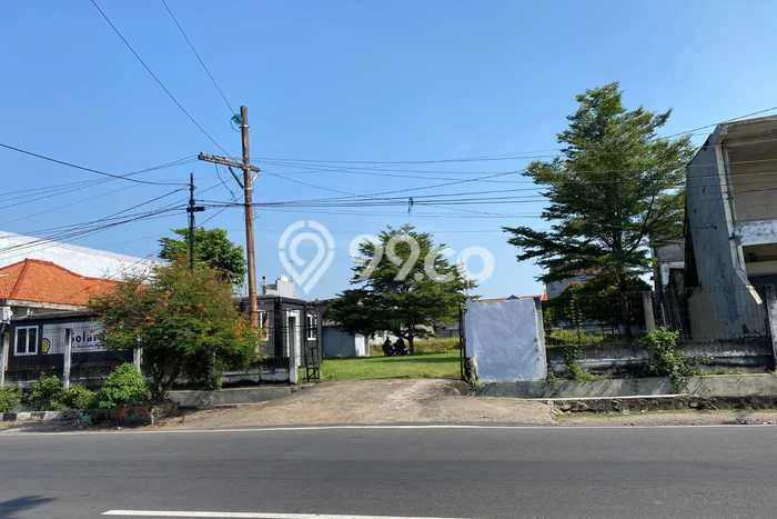Kavling Tanah Lokasi Strategis di Semarang Tengah, Semarang Disewakan 900m2 Kavling Tanah Lokasi Strategis di Semarang Tengah, Semarang Disewakan 900m2