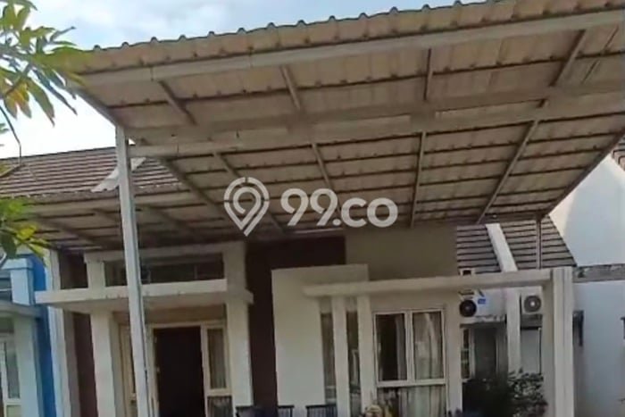 Rumah Luas Asri 3 KT Siap Pakai di Suvarna Sutera Tangerang Rumah Luas Asri 3 KT Siap Pakai di Suvarna Sutera Tangerang