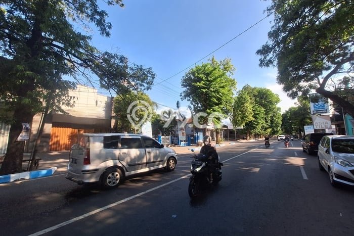 Disewakan Ruko di Pusat Kota Mojokerto Ramai Strategis Disewakan Ruko di Pusat Kota Mojokerto Ramai Strategis