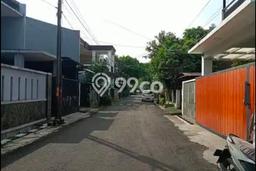Rumah Elit LB 200m2 Siap Pakai Desain Elegan di Turangga, Bandung Rumah Elit LB 200m2 Siap Pakai Desain Elegan di Turangga, Bandung