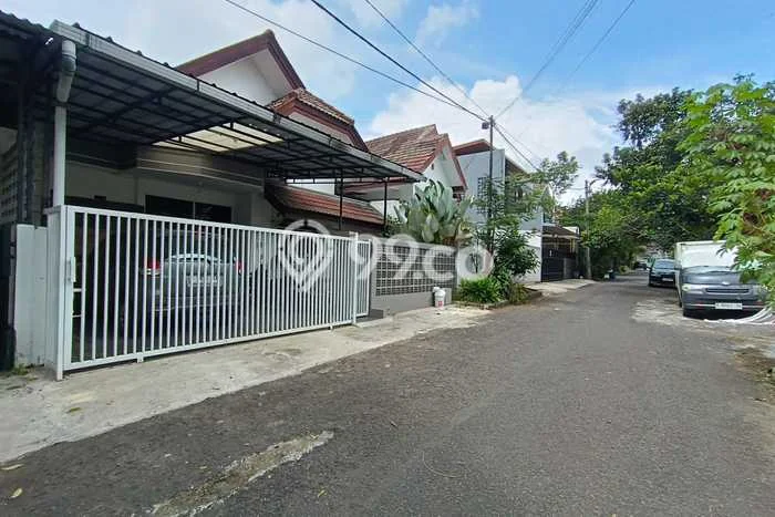 Dijual Rumah Minimalis Bagus Punya 5 KT di Cimahi Tengah Cimahi SHM Dijual Rumah Minimalis Bagus Punya 5 KT di Cimahi Tengah Cimahi SHM