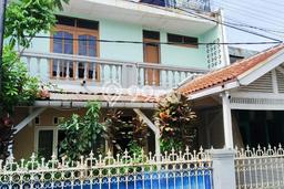 Rumah Luas Asri 7 KT Siap Huni di BKR Bandung Rumah Luas Asri 7 KT Siap Huni di BKR Bandung