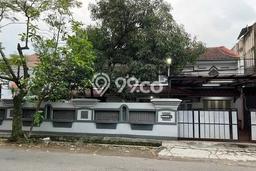 Rumah Elit LB 400m2 Siap Pakai Desain Elegan di Turangga, Bandung Rumah Elit LB 400m2 Siap Pakai Desain Elegan di Turangga, Bandung