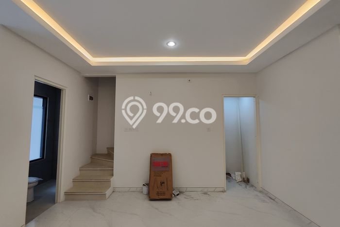Jual Rumah Eksklusif 3 KT di Mulyosari, Surabaya Jual Rumah Eksklusif 3 KT di Mulyosari, Surabaya