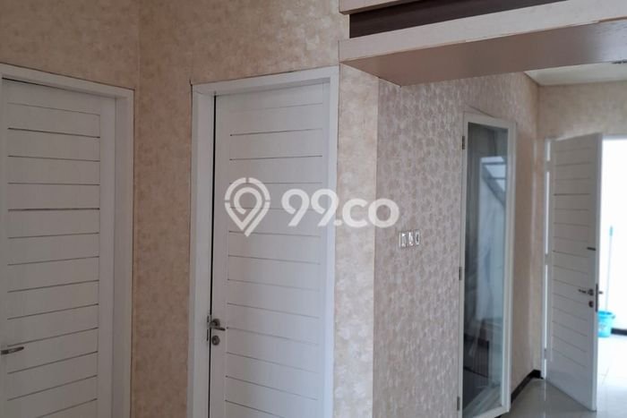 Rumah Strategis Modern Lb 125m2 di Kenjeran, Surabaya Rumah Strategis Modern Lb 125m2 di Kenjeran, Surabaya