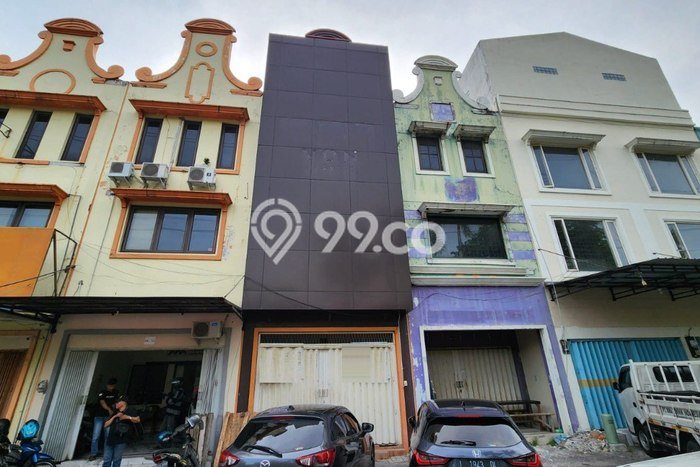 Unit Komersial Disewakan di Surabaya Kawasan Strategis Harga Kompetitif Unit Komersial Disewakan di Surabaya Kawasan Strategis Harga Kompetitif