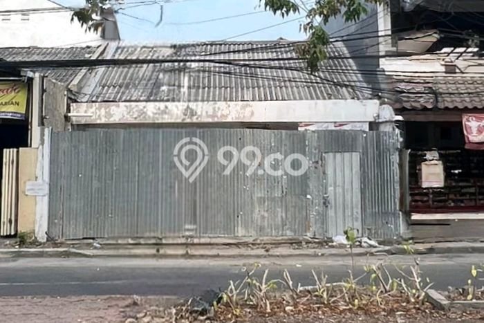 Rumah Mewah Akses Mudah di Surabaya Unfurnished Rumah Mewah Akses Mudah di Surabaya Unfurnished