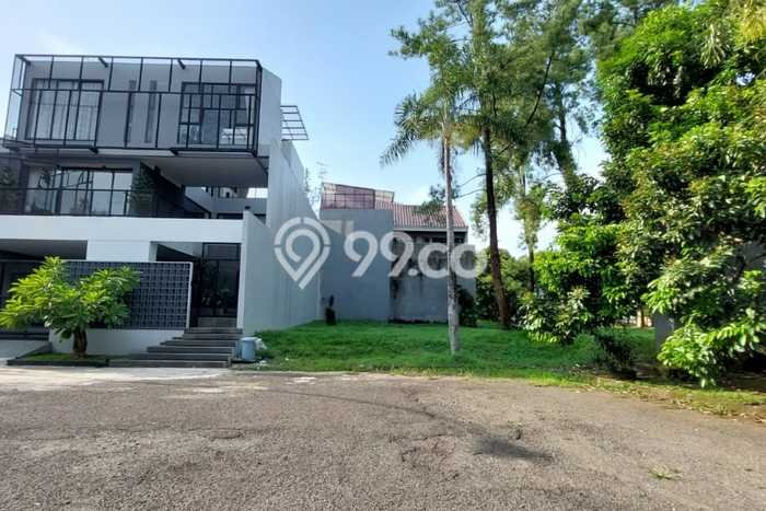 Lahan Dijual Lokasi Strategis di Tangerang dengan Luas 240m2 Lahan Dijual Lokasi Strategis di Tangerang dengan Luas 240m2