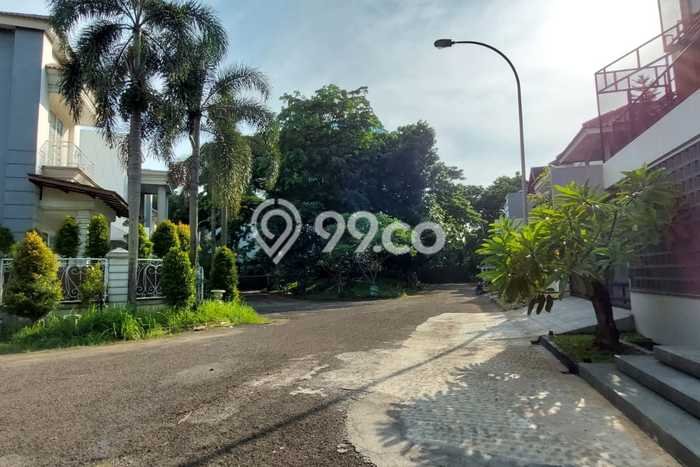 Lahan Dijual Lokasi Strategis di Tangerang dengan Luas 240m2 Lahan Dijual Lokasi Strategis di Tangerang dengan Luas 240m2