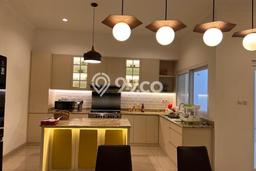 Rumah LT 200m² / LB 250m² Lokasi Strategis di Alam Sutera, Tangerang Rumah LT 200m² / LB 250m² Lokasi Strategis di Alam Sutera, Tangerang