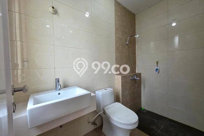 Rumah Elit Modern Siap Huni di Alam Sutera Tangerang Rumah Elit Modern Siap Huni di Alam Sutera Tangerang